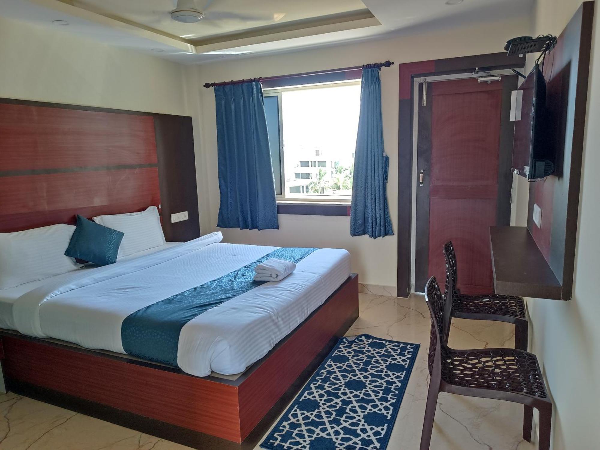Mom Hotel - Unit Of Mom Hotel Puri Exterior foto